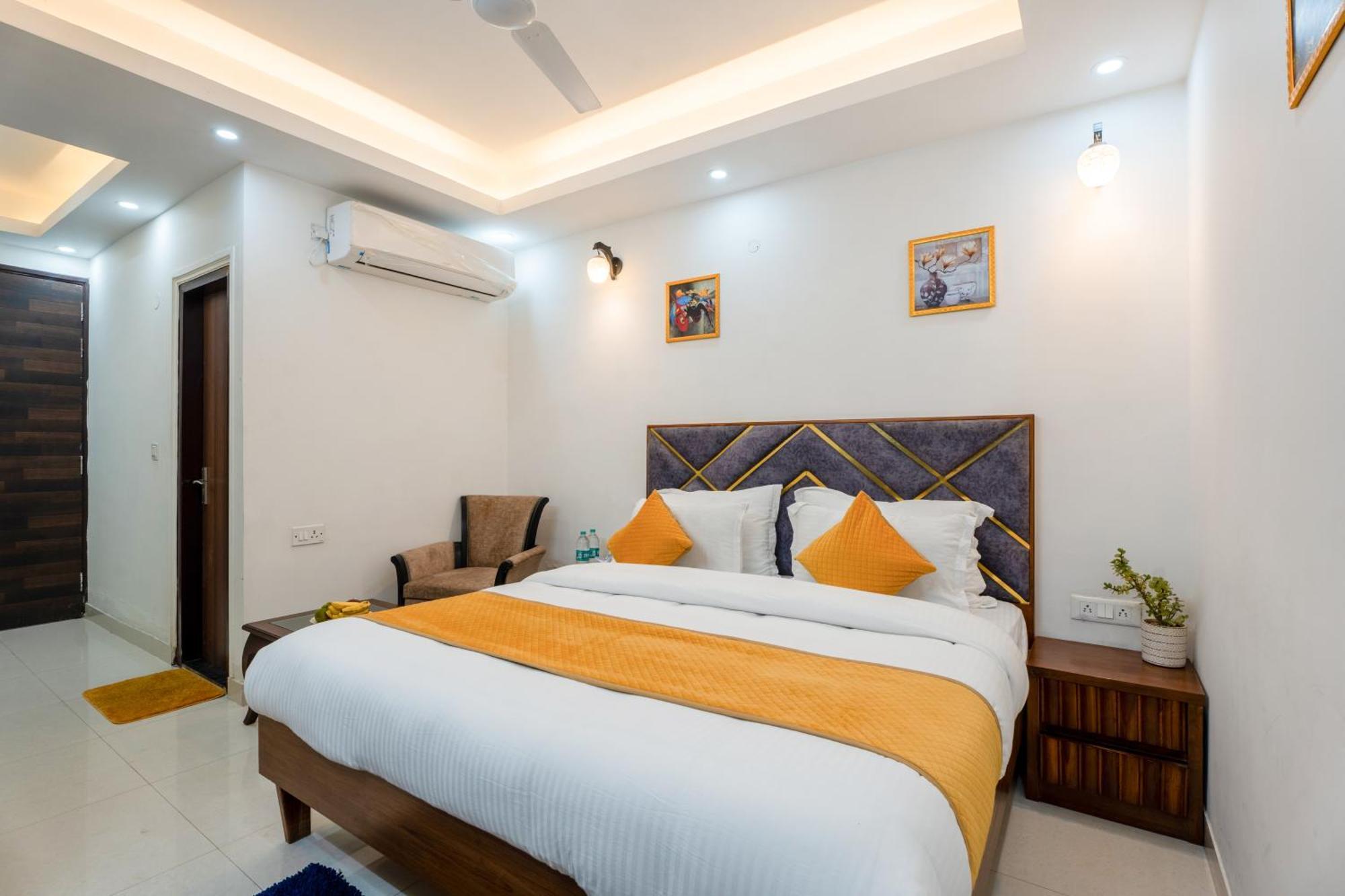 גורגאון Plum Tree Hotels מראה חיצוני תמונה